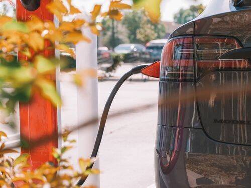 Samochody elektryczne są jednym z ekologicznych rozwiązań dla Twojego samochodu